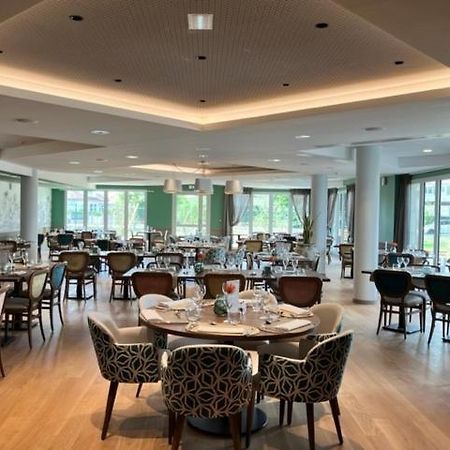 Aparthotel Domitys L'Orangerie Sens Esterno foto