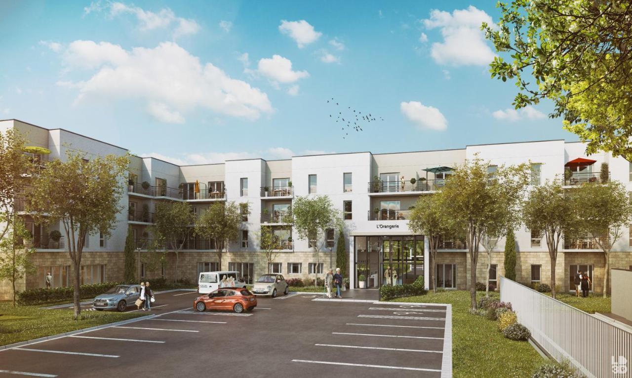 Aparthotel Domitys L'Orangerie Sens Esterno foto